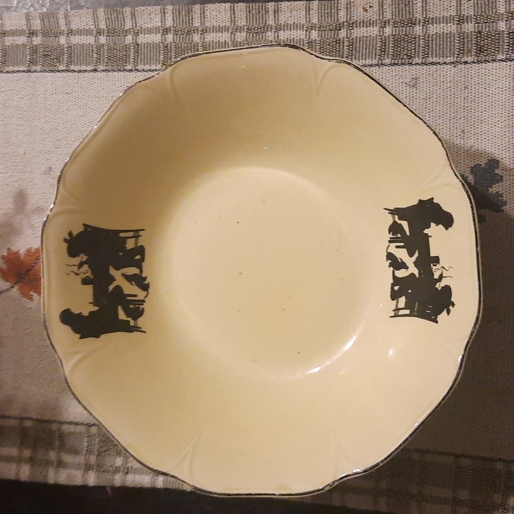 Vintage Crooksville China silhouette
